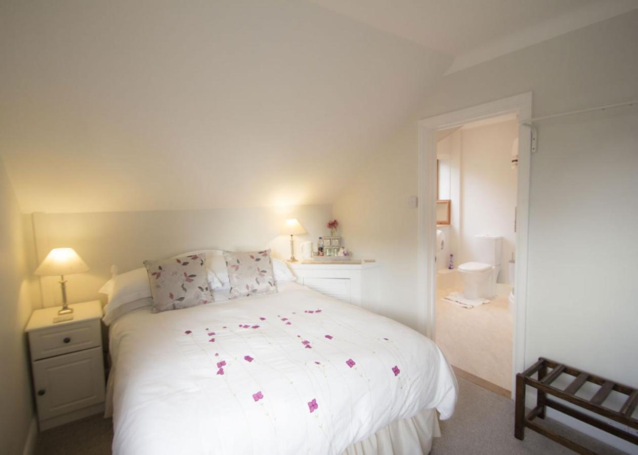 Fern Lodge Guesthouse Hythe  Exteriér fotografie
