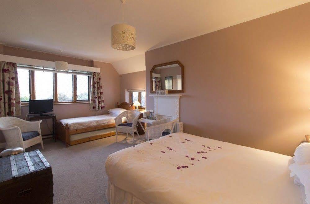 Fern Lodge Guesthouse Hythe  Exteriér fotografie